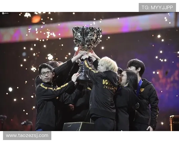 FPX战队强势领跑世界冠军杯积分榜总积分达到93分 FPX战队强势领跑世界冠军杯积分榜总积分达到93分