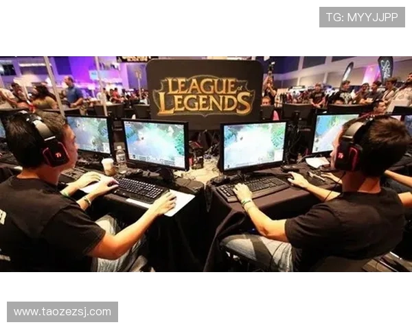 RNG战队的蜕变与成长DOTA2赛场上的奋斗与荣耀之路